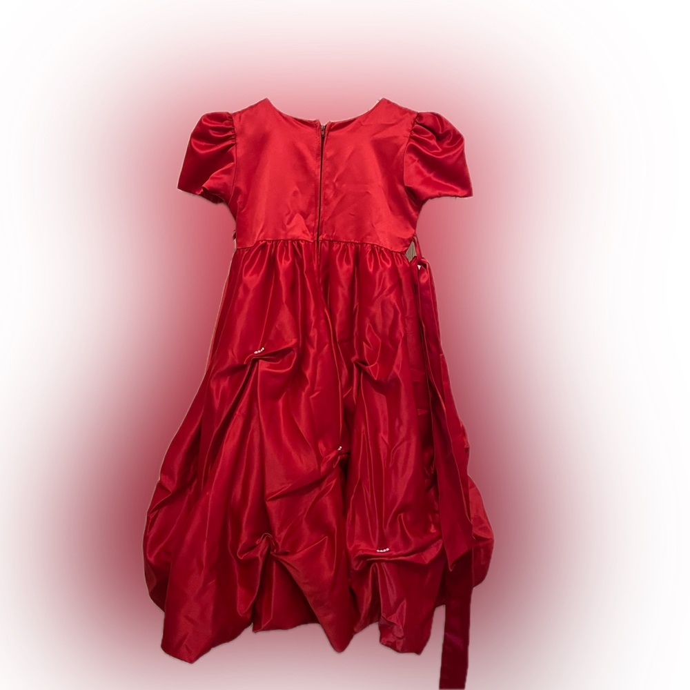 Shanil Gown box 4